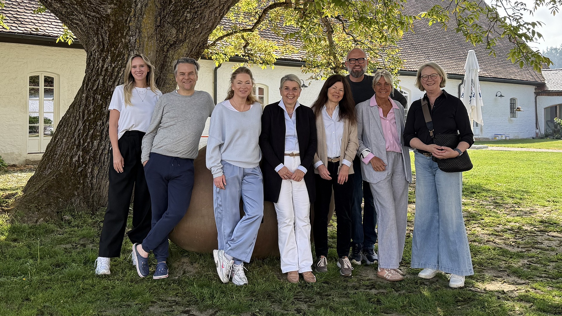 Business Coach-Ausbildung Abschluss in Gut Sedlbrunn unter dem Nussbaum | News | DR. EVA KINAST® - Kaderschmiede für Führungskräfte & Coaches